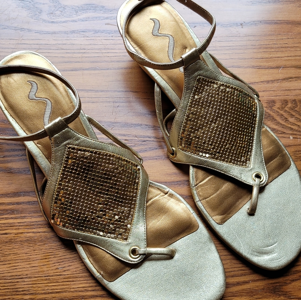 NINA | METALLIC GOLD WEDGE SANDALS, SZ 9 1/2